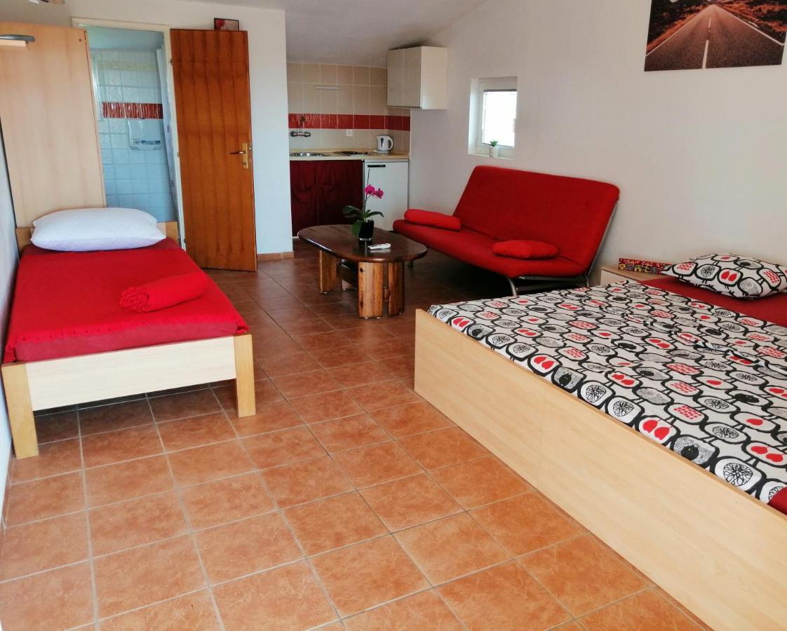 Apartments Brkovic Sukošan Zewnętrze zdjęcie