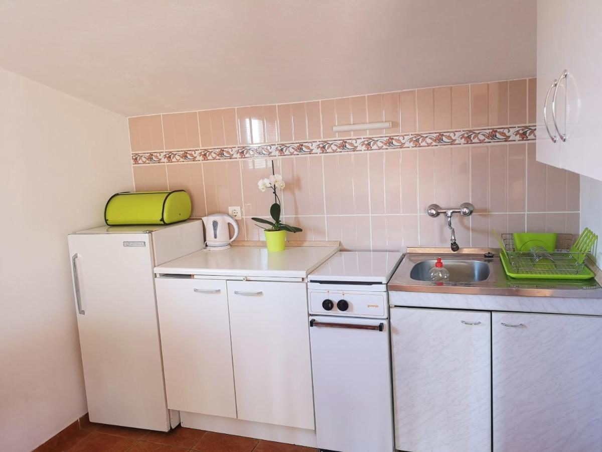 Apartments Brkovic Sukošan Zewnętrze zdjęcie