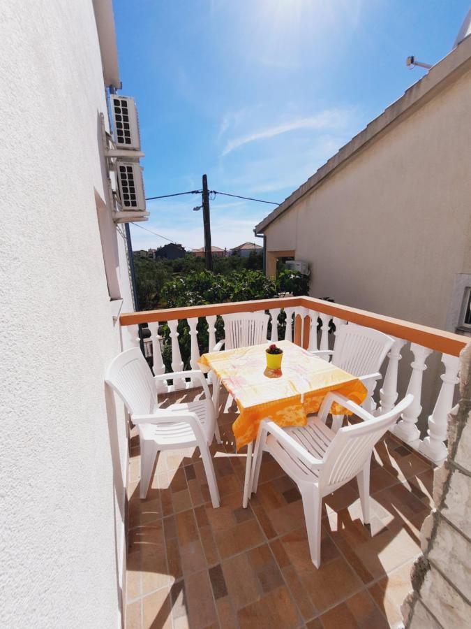 Apartments Brkovic Sukošan Zewnętrze zdjęcie