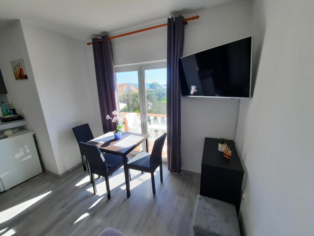 Apartments Brkovic Sukošan Zewnętrze zdjęcie