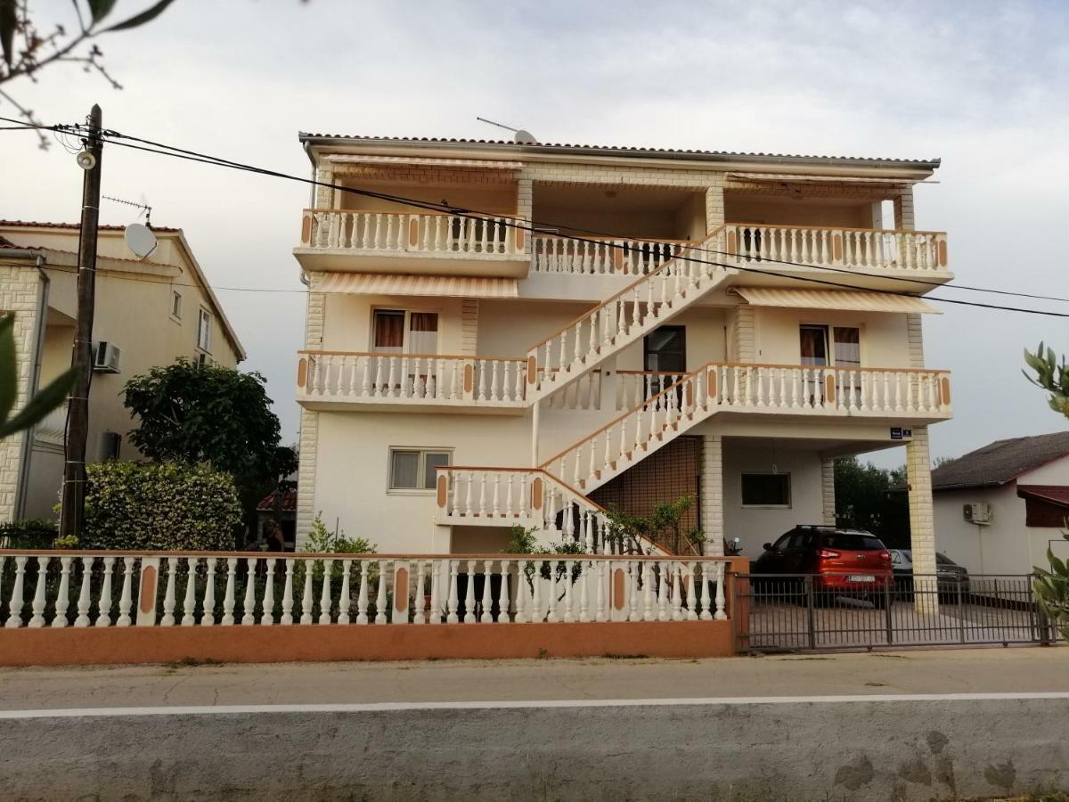 Apartments Brkovic Sukošan Zewnętrze zdjęcie